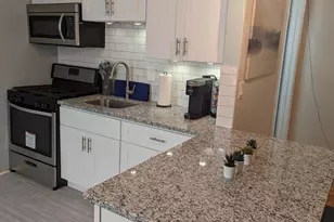 2537 Vera Ave, Golf Manor, OH 45237 - Photo 6