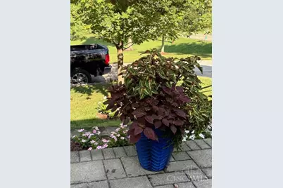 5695 Jessup Road, Green Township, OH 45247 - Photo 36