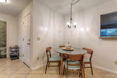 6211 Cook Road, Miami Township, OH 45150 - Photo 8