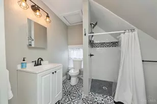 321 Helen St, Cincinnati, OH 45219 - Photo 30