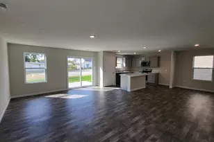 987 N South St, Wilmington, OH 45177 - Photo 4