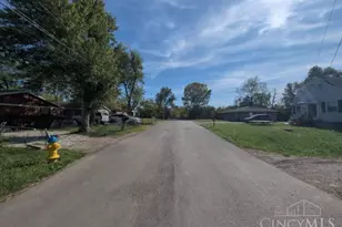 773 Goodlow Ave, Dayton, OH 45417 - Photo 4