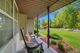 1336 Deedee Ln, Amelia, OH 45102 - Photo 4