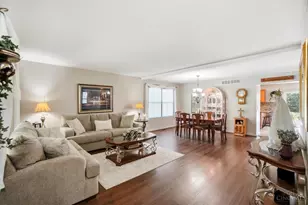 1336 Deedee Ln, Amelia, OH 45102 - Photo 6