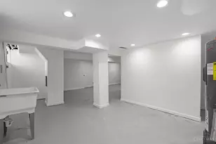 17 Thill St, Cincinnati, OH 45219 - Photo 48