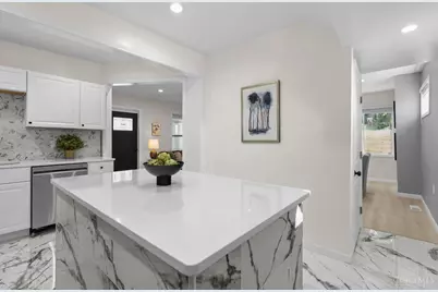 17 Thill Street, Cincinnati, OH 45219 - Photo 24