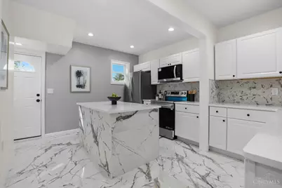 17 Thill Street, Cincinnati, OH 45219 - Photo 20