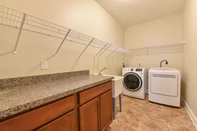 3847 Portrush Way, Union Township, OH 45102 - Photo 14