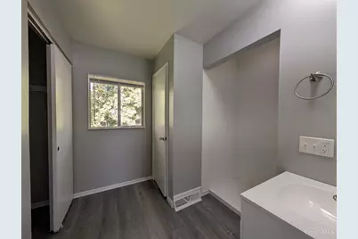 3427 Bighorn Court, Cincinnati, OH 45211 - Photo 12