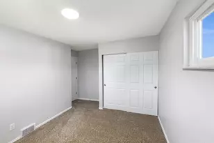 11825 Cedarcreek Dr, Springfield Township, OH 45240 - Photo 22