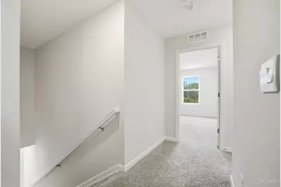 4980 Lakeview Drive, Hamilton Township, OH 45152 - Photo 12