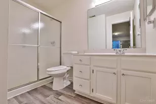 710 Carrington Pl, Loveland, OH 45140 - Photo 14