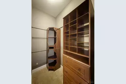 1238 Elsinore Avenue, Cincinnati, OH 45202 - Photo 46