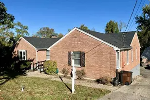 3632 Crestnoll Ln, Green Township, OH 45211 - Photo 2