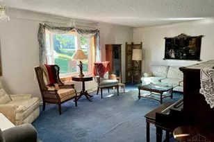 3632 Crestnoll Ln, Green Township, OH 45211 - Photo 4