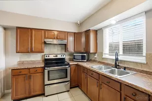 651 Wiltshire Blvd, Kettering, OH 45419 - Photo 10