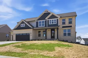 393 David Lee Ct, Monroe, OH 45050 - Photo 2