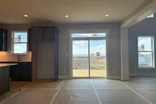 393 David Lee Ct, Monroe, OH 45050 - Photo 4