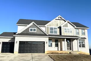 393 David Lee Ct, Monroe, OH 45050 - Photo 1