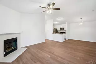 220 Carrington Ln, Loveland, OH 45140 - Photo 6