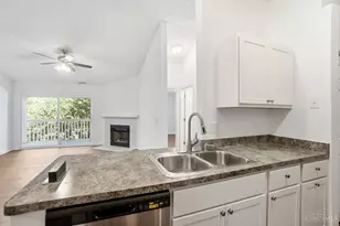 220 Carrington Ln, Loveland, OH 45140 - Photo 14