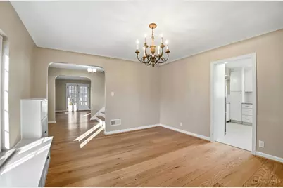 2728 Ridgewood Avenue, Columbia Township, OH 45213 - Photo 8