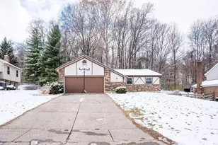 767 Sundance Dr, Delhi Township, OH 45233 - Photo 2