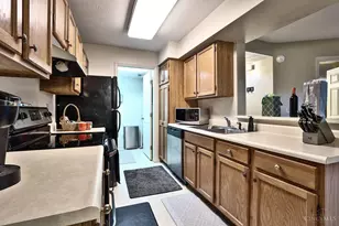 9940 Regatta Dr, Colerain Township, OH 45252 - Photo 14