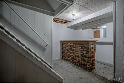 672 Glenway Drive, Hamilton, OH 45013 - Photo 24