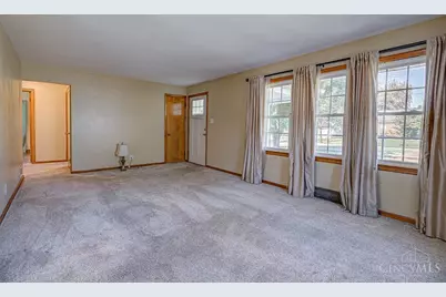 1237 Ellen Drive, Middletown, OH 45042 - Photo 14