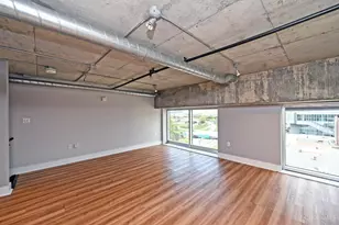 353 W 4th St, Cincinnati, OH 45202 - Photo 32