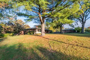 5900 Donjoy Dr, Blue Ash, OH 45242 - Photo 2