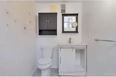 5900 Donjoy Drive, Blue Ash, OH 45242 - Photo 16