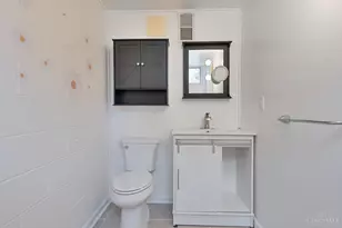 5900 Donjoy Dr, Blue Ash, OH 45242 - Photo 16