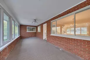 5900 Donjoy Dr, Blue Ash, OH 45242 - Photo 6