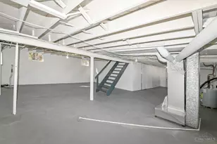 3298 Kleeman Rd, Green Township, OH 45211 - Photo 32