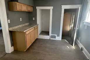 1812 Carroll Ave, Middletown, OH 45042 - Photo 6