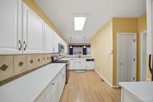 943 Weninger Cir, Cincinnati, OH 45203 - Photo 16