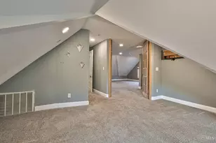 269 Compton Rd, Wyoming, OH 45215 - Photo 36