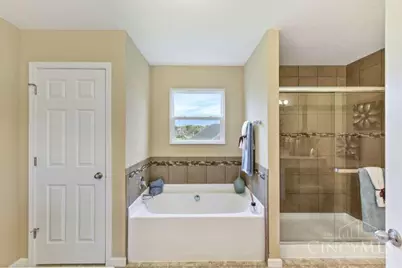 3083 Canvasback Court, Franklin Township, OH 45005 - Photo 12