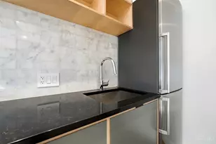 1508 Pleasant St, Cincinnati, OH 45202 - Photo 12