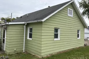 285 S Howard St, Sabina, OH 45169 - Photo 2