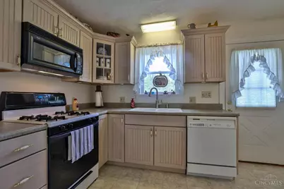 409 N Broadway Street, Blanchester, OH 45107 - Photo 14