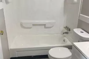 10908 Tangleberry Ct, Springfield Township, OH 45240 - Photo 12