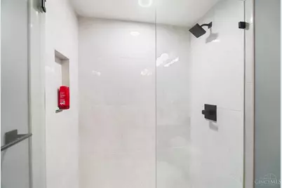 2939 Walworth Avenue, Cincinnati, OH 45226 - Photo 90