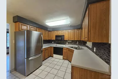 3474 Oakmeadow Lane, Colerain Township, OH 45239 - Photo 8