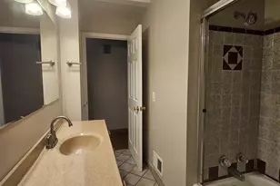 3474 Oakmeadow Ln, Colerain Township, OH 45239 - Photo 18