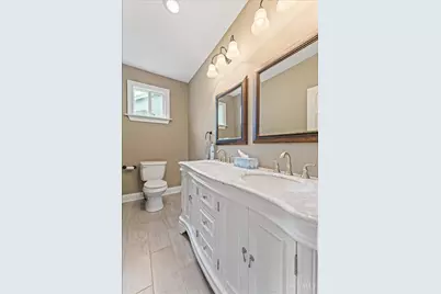 5621 Rolston Avenue, Norwood, OH 45212 - Photo 16