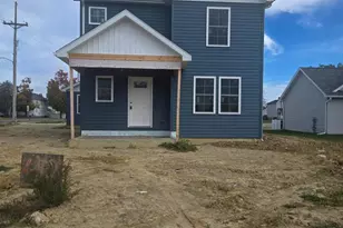 412 N F St, Hamilton, OH 45013 - Photo 1