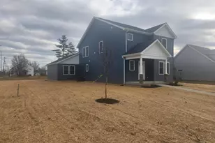 412 N F St, Hamilton, OH 45013 - Photo 2